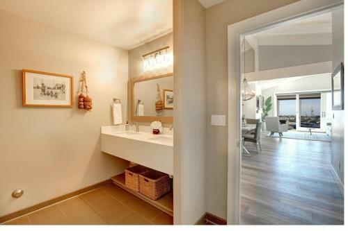 Salty Sister 3brdm Condo Suite B 3 4 6