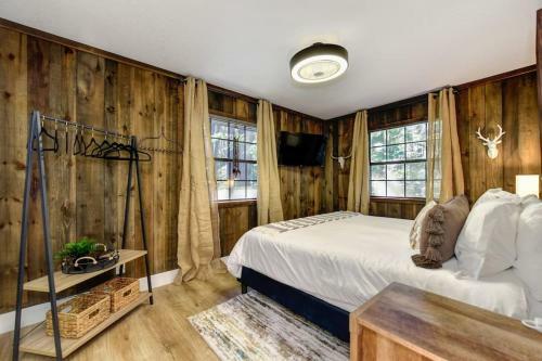 Harmony Ridge Ranch Nestled On A Secluded 6 Acres