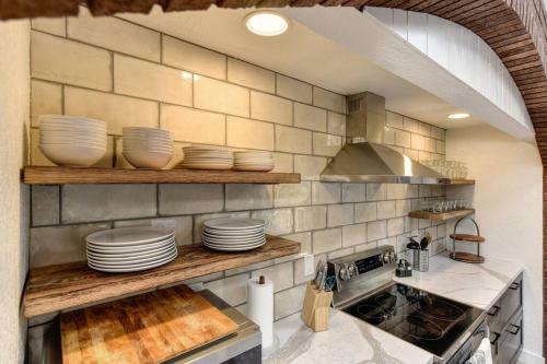 Harmony Ridge Ranch Nestled On A Secluded 6 Acres