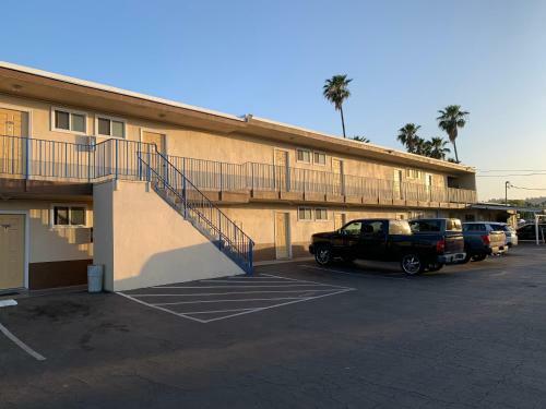Hotel American Inn - Perris