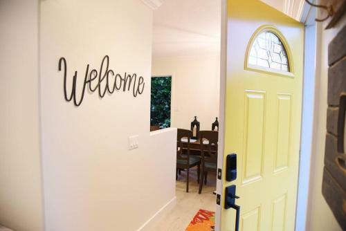 Mile To Ocean! Pet Friendly! *new* Socal Cottage