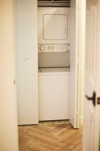 Mile To Ocean! Pet Friendly! *new* Socal Cottage