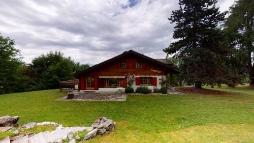 Les Chanterelles Cosy & Quiet Chalet 12 Pers
