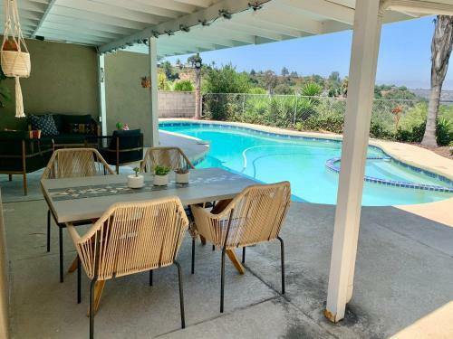 Canyon View Tranquil Oasis With Private Pool And Gorgeous Sunsets