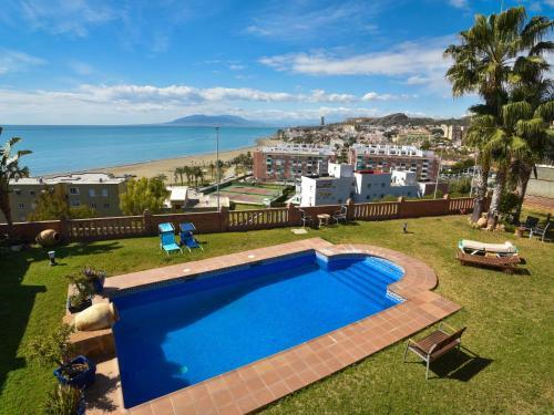 Holiday Home El Balc�n De La Cala