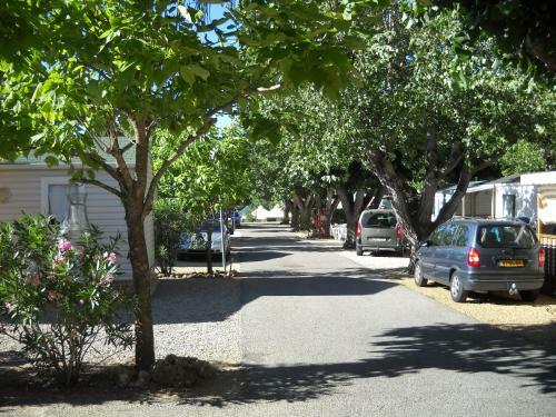 Camping Les Fougui�res