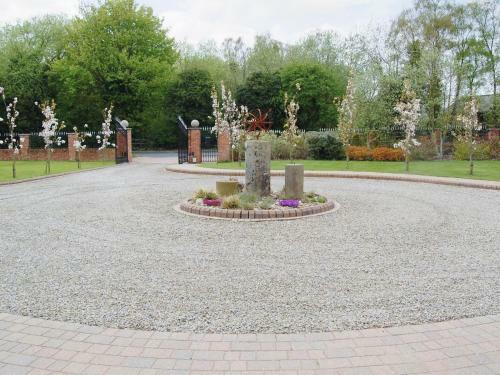 Willow Lodge