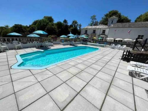Apartamento Lovely Lodge Sleeps 8 Private Hot Tub Plus Shared Pools
