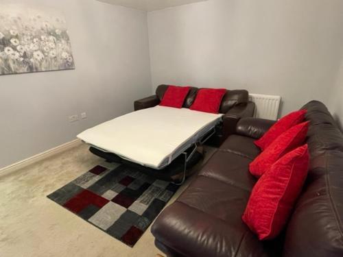 Holiday Home In Cardiff, Sleeps 8
