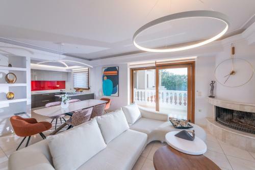 H Experience Seaside Luxury Boutique Apartment
