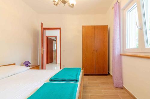 Holiday Home In Blato Insel Korcula 6411