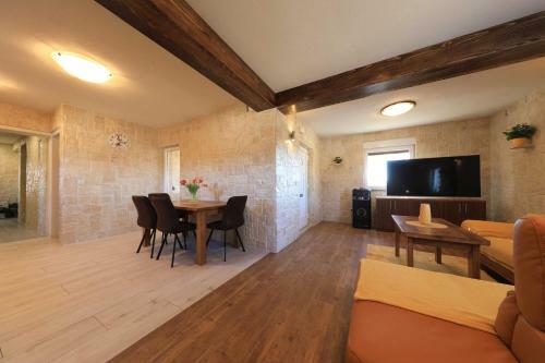 Villa Stone House Pridraga