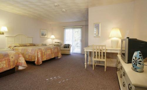 Hotel Hamilton Village Inn