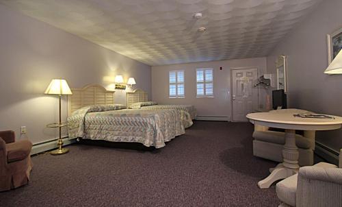 Hotel Hamilton Village Inn