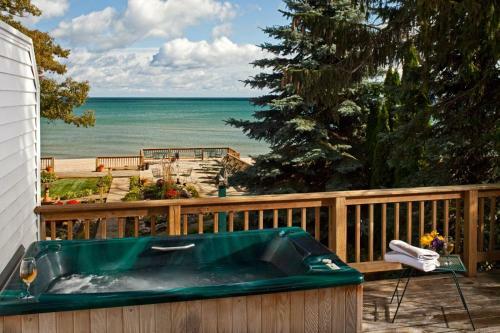 Bed & Breakfast Huron House