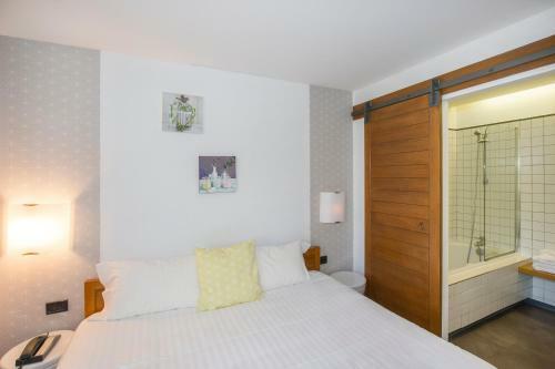 Hotel Domaine De Barres