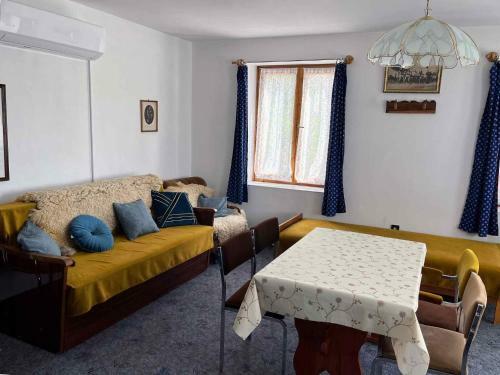 Holiday Home In Tamasi - S�dtransdanubien 42699