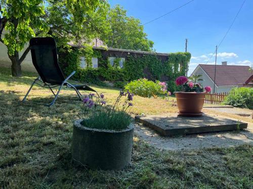 Holiday Home In Tamasi - S�dtransdanubien 42699