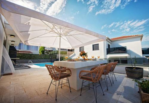 Holiday Home Nepi - With Pool