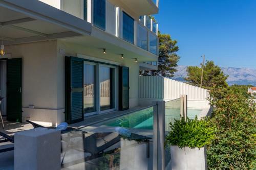 Villa Nina In Sumartin With Private Pool