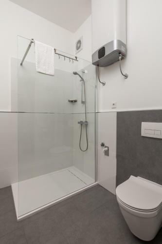 Lux Apartments