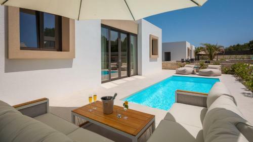 Luxury Villa Resort The Palms