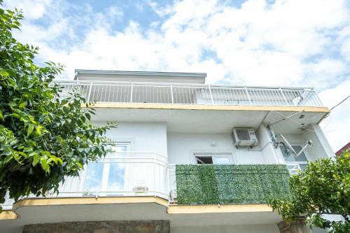 Apartments Skeva
