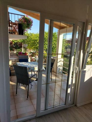 Apartments Ivana - 100m From Beach