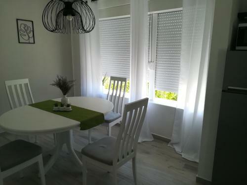 Apartmani Hermes Jadrija