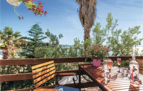 Amazing Home In Sibenik With 2 Bedrooms