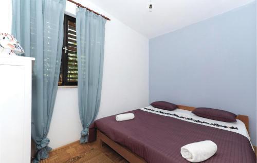 Amazing Home In Sibenik With 2 Bedrooms