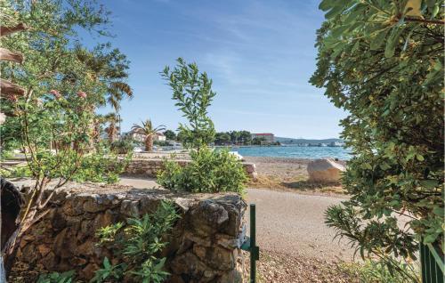Amazing Home In Sibenik With 2 Bedrooms