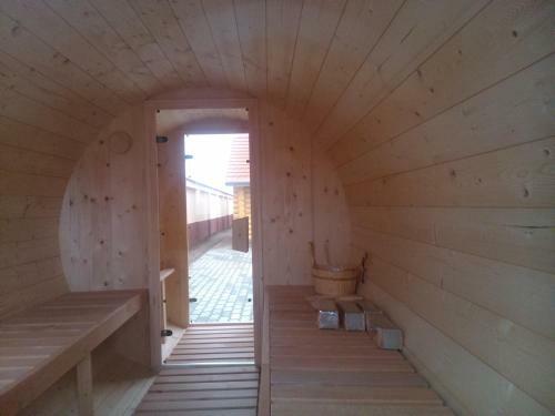 Hostal Tuzs�ri P�linka Tanya