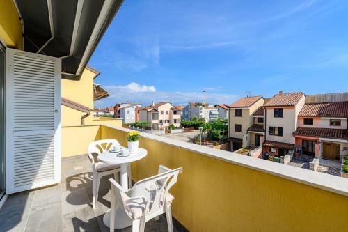 Hostal Dunja House With Apartments