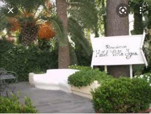 Apartamento Villa Igea, A 5 Minuti Dalla Piazzetta