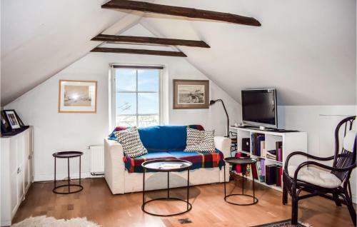 Stunning Home In K�pingebro With Wifi And 4 Bedrooms #850
