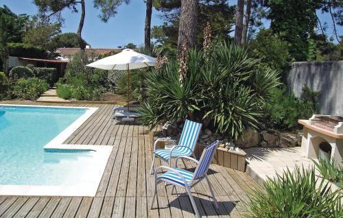 Holiday Home Chemin Du Clos Des Grennettes