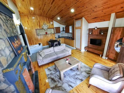 Lodge Masal Yama� Evler