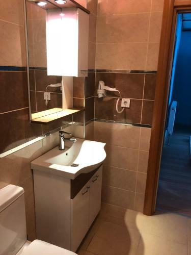 Apartamento Tuzla First House