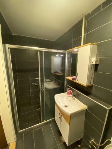 Apartamento Tuzla First House