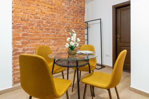 Cadoro City Center Apartments