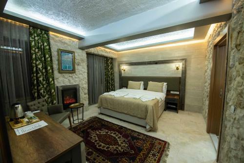 Ahiyan Hotel