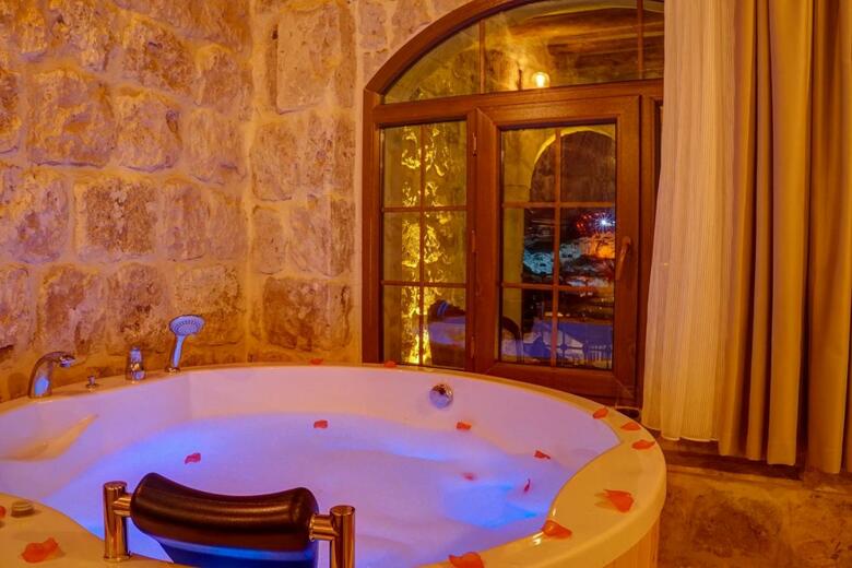 Dionysos Cave Cappadocia Hotel