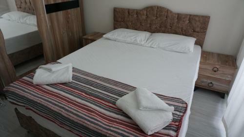 Lovely 1 Bedroom Apartment With Swimming Pool