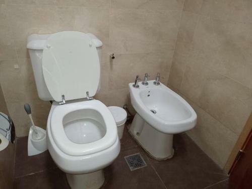 Villa Hermosa Casa Moderna Con Pileta Y Seguridad
