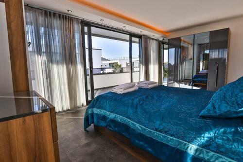 Villa Ayuda Luxury 3 Bed Spa Retreat