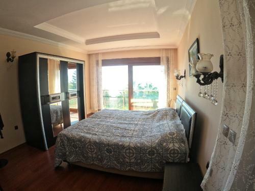 Antalya S?de, Villa On Beach With Magnificent View