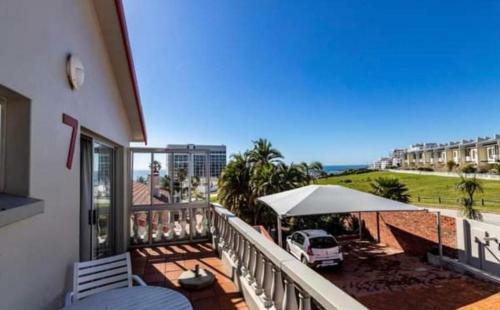 Secure Apartment, 500m From The Beach
