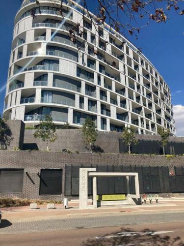 Luxury Apartment At Ellipse Waterfall, Midrand