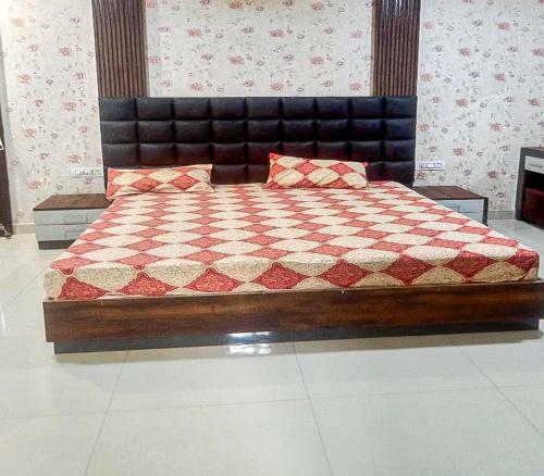 Hotel Naman Guest House By Wb Inn